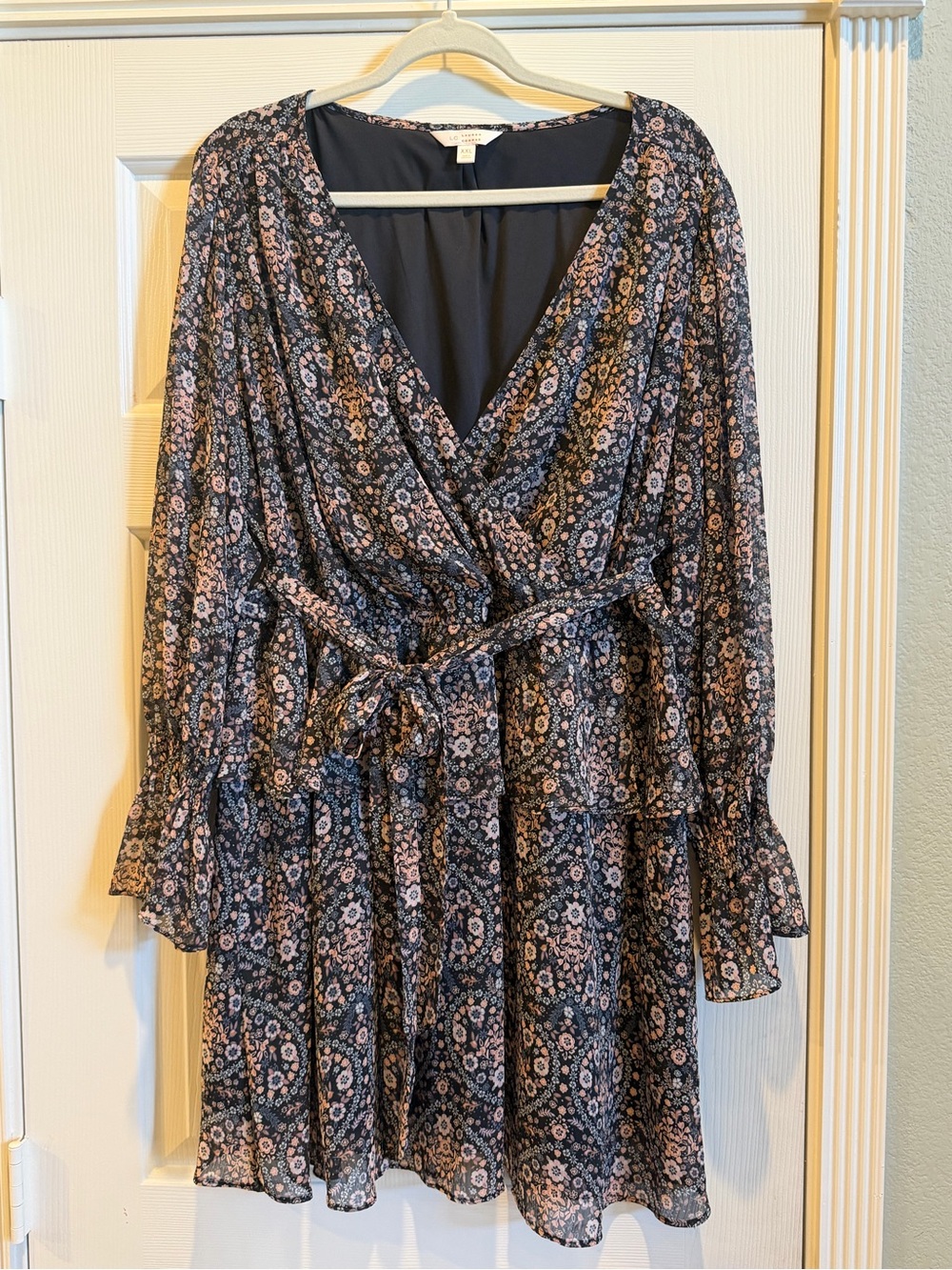 LC Lauren Conrad Navy Floral Long-Sleeve Wrap Dress